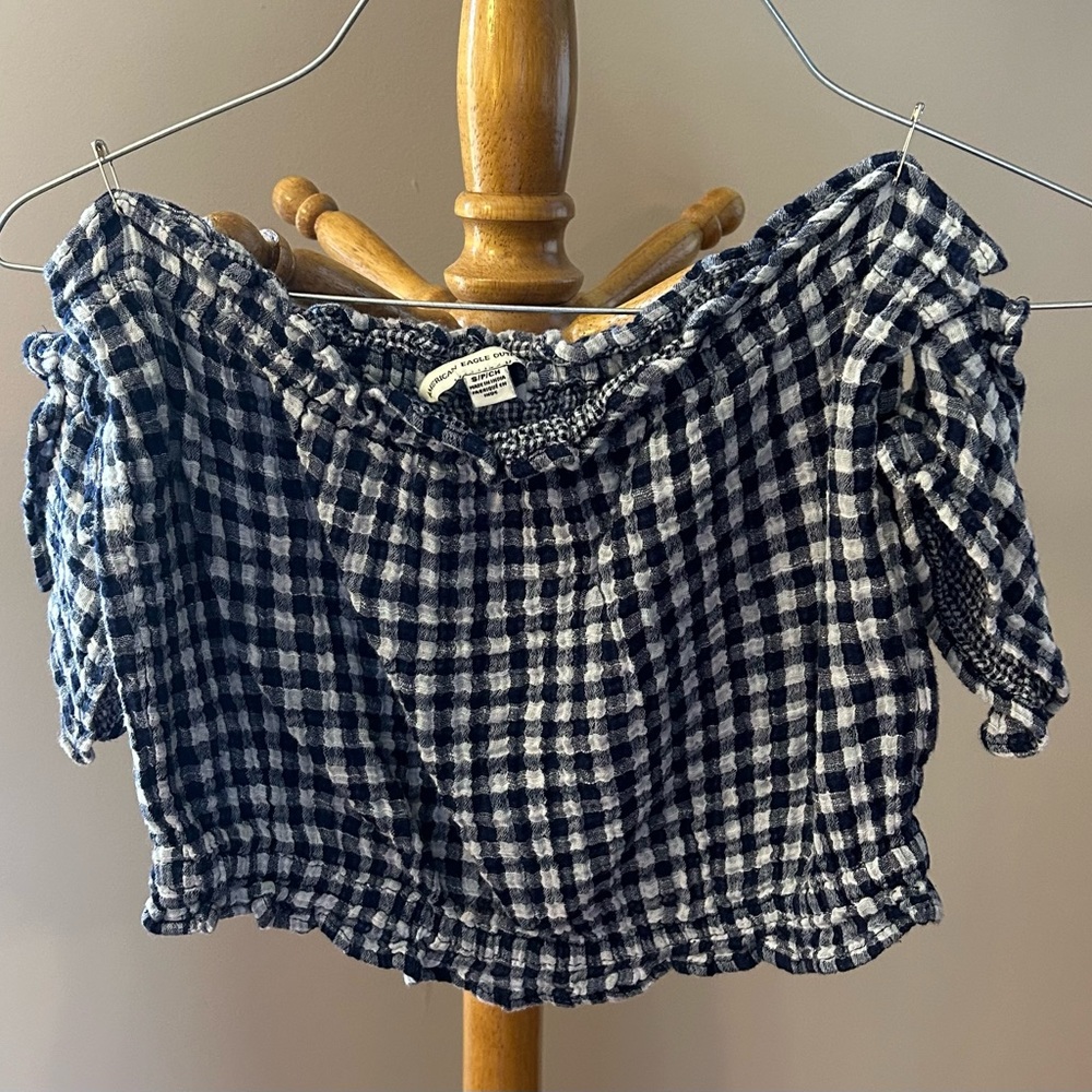 American Eagle blue & white top size small